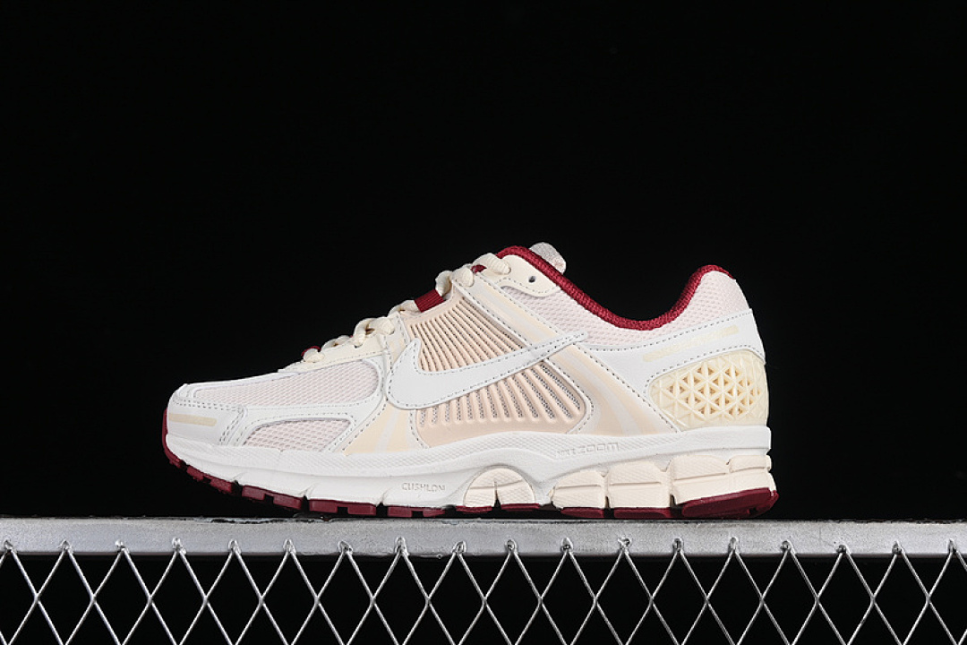 Nike [HF0737-111]-[AIR ZOOM VOMERO 5 SP VALENTINE'S DAY COCONUT MILK/WHITE/DRAGON RED/SOFT (PINK]) - Image 2