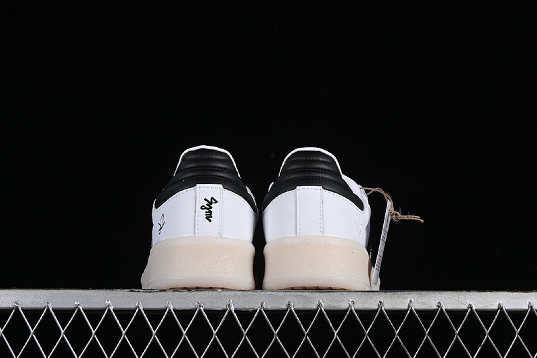 Adidas [IH8643]-[SYM SAMBA XLG WHITE/GOLD/BLACK]-[WOMAN:36-39]-[MAN:40-45] - Image 14