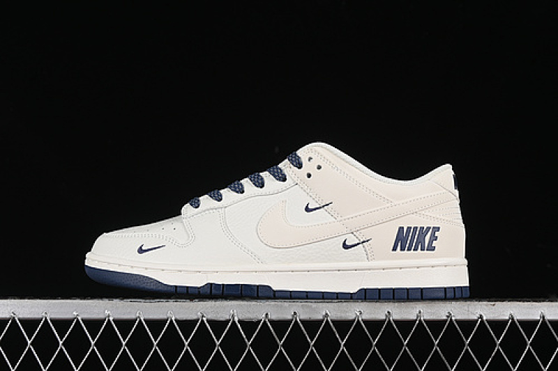 Nike SB DUNK LOW WHITE/BLUE · NK5639-327, photo 1