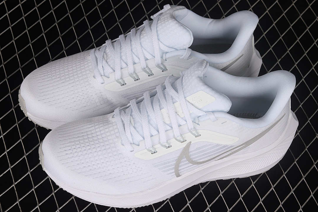 Nike [DH4072-100]-[AIR ZOOM PEGASUS 39 WHITE/SILVER/WHITE]-[WOMAN:36-39]-[MAN:40-45] - Image 10
