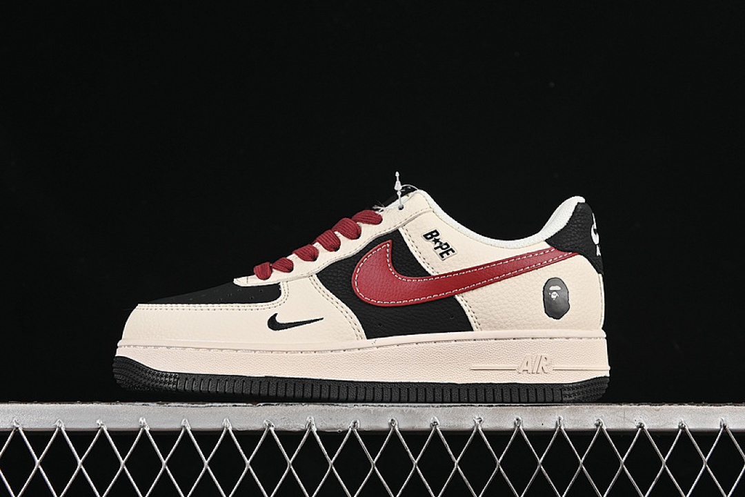 Nike Nike AIR FORCE 1 07 LOW BAPE BLACK/RED/BEIGE · QW5836-007, photo 1