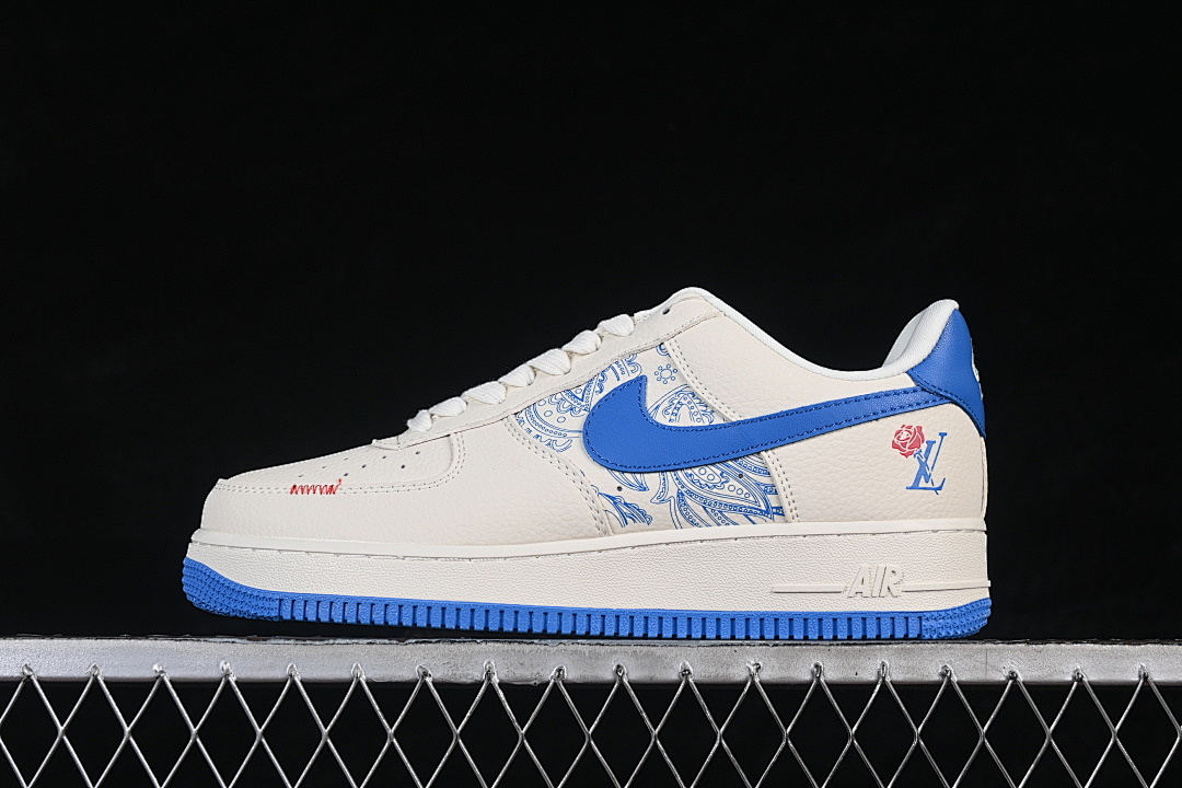 Nike Nike AIR FORCE 1 07 LOW CASUAL SNEAKERS WHITE/BLUE · BK1916-009, photo 1