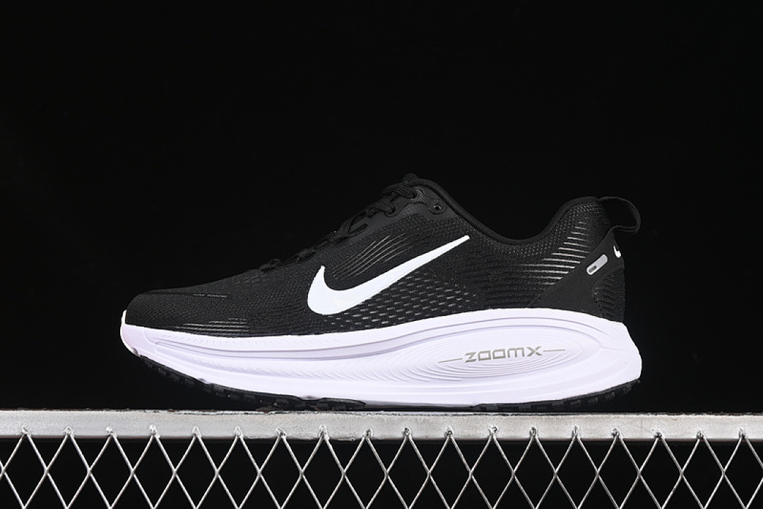 Nike [HM6803-007]-[AIR ZOOM VOMERO 18 WHITE/BLACK]-[WOMAN:36-39]-[MAN:40-45] - Image 3