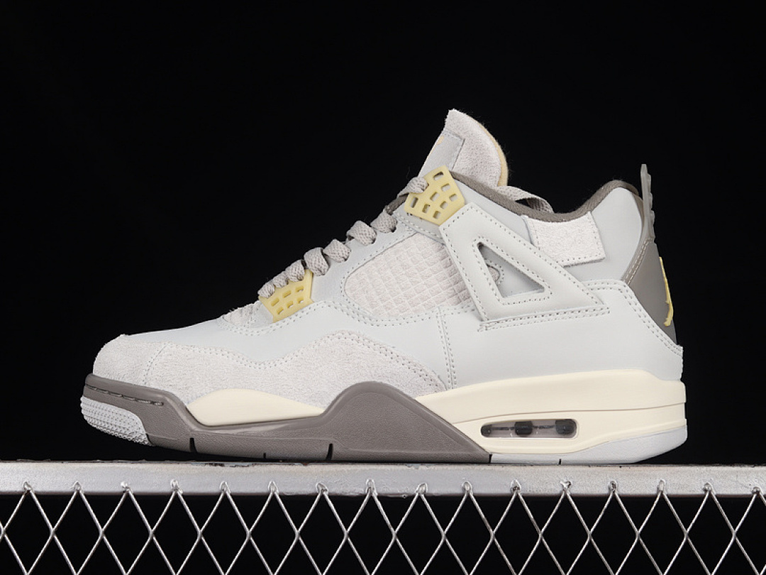 Jordan AIR Jordan 4 RETRO CRAFT PHOTON DUST/PALE VANILLA/OFF WHITE/GREY FOG/FLAT PEWTER · DV3742-021, photo 1