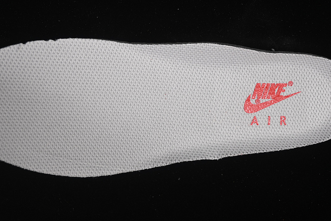 Nike [DF0188-040]-[AIR FORCE 1 07 LOW SUPREME BEIGE/RED]-[WOMAN:36-39]-[MAN:40-45] - Image 4