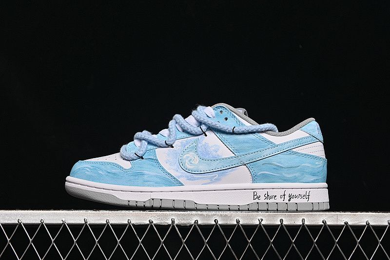 Nike SB DUNK LOW WHITE/BLUE · HF5441-105, photo 1