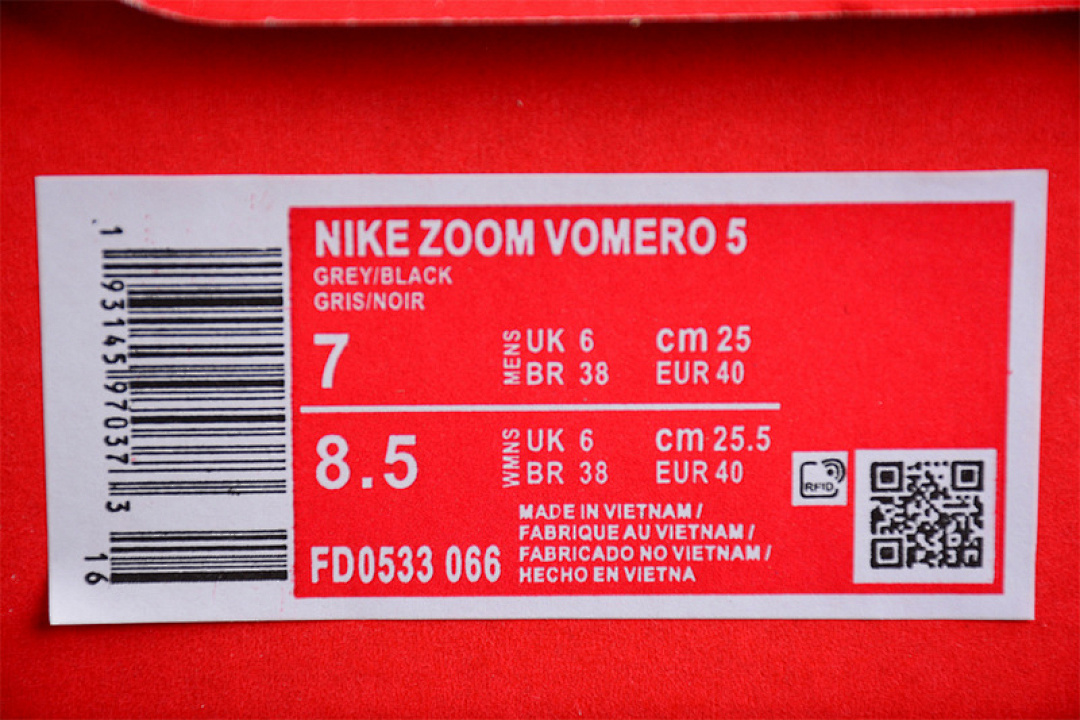 Nike [FD0533-066]-[ZOOM VOMERO 5 SP WHITE/BLACK/GREY/RED]-[WOMAN:36-39]-[MAN:40-45] - Image 3