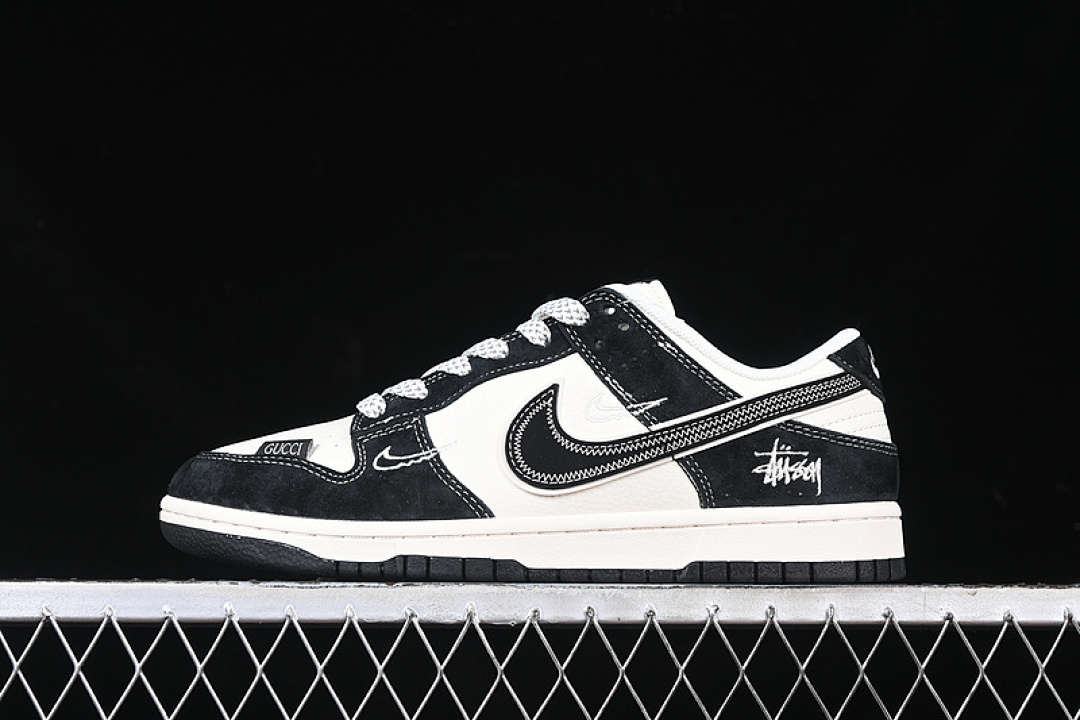 Unbranded [FC1688-196]-[SB DUNK LOW BLACK/WHITE]-[WOMAN:36-39]-[MAN:40-45], photo 1