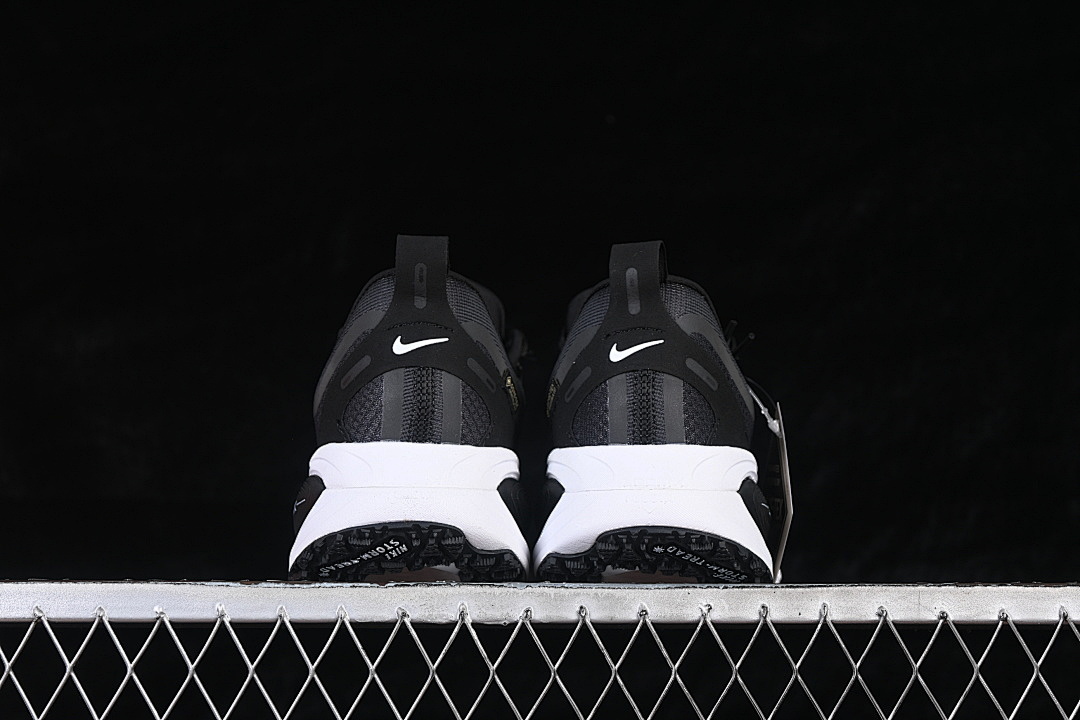 Nike [HQ7002-002]-[AIR ZOOM VOMERO 18 CASUAL SHOES BLACK/WHITE]-[WOMAN:36-39]-[MAN:40-45] - Image 13