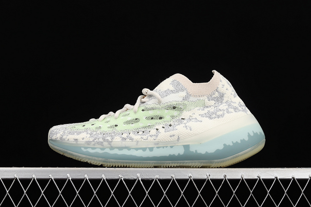 Adidas [GW0304]-[YEEZY BOOST 380 ALIEN BLUE/ALIEN BLUE-ALIEN BLUE]-[WOMAN:36-39]-[MAN:40-48], photo 1