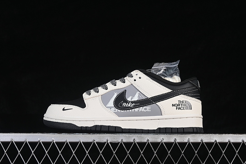 Nike DUNK LOW CASUAL SNEAKERS BEIGE/LIGHT GRAY/BLACK · DS6608-023, photo 1
