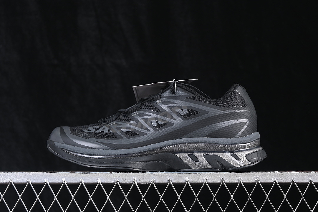 On Running Maison Margiela XT MM6 CASUAL LIFE SHOES BLACK/INKINESS · 492003-26, photo 1