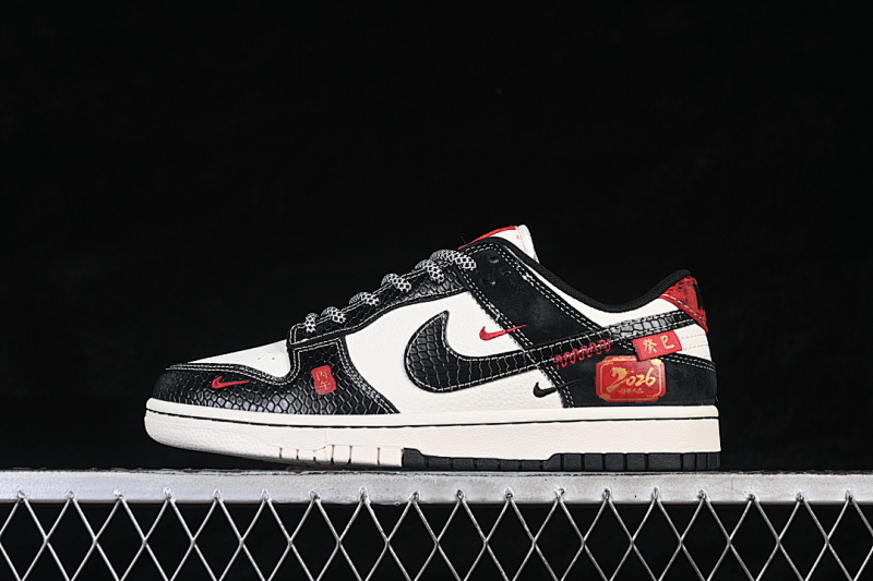 Nike SB DUNK LOW CASUAL SNEAKERS WHITE/BLACK/RED · YX5066-C92, photo 1