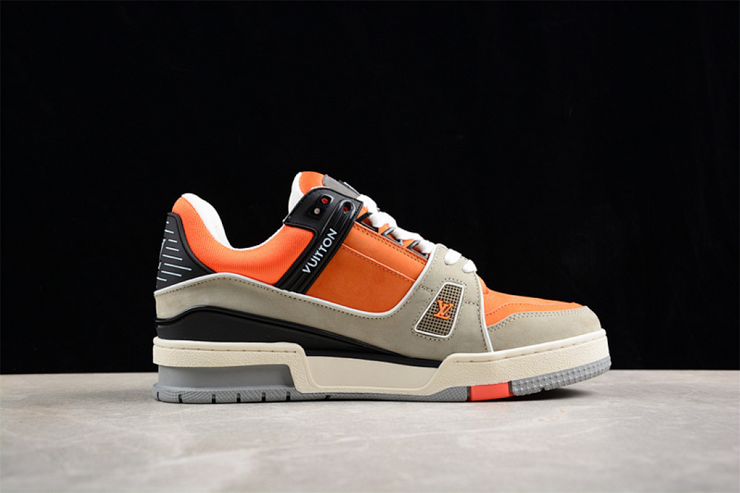 Louis Vuitton [LOUIS VUITTON TRAINER SNEAKER LOW L*V GREY/BLACK/ORANGE]-[WOMAN:35-39]-[MAN:40-45] - Image 12