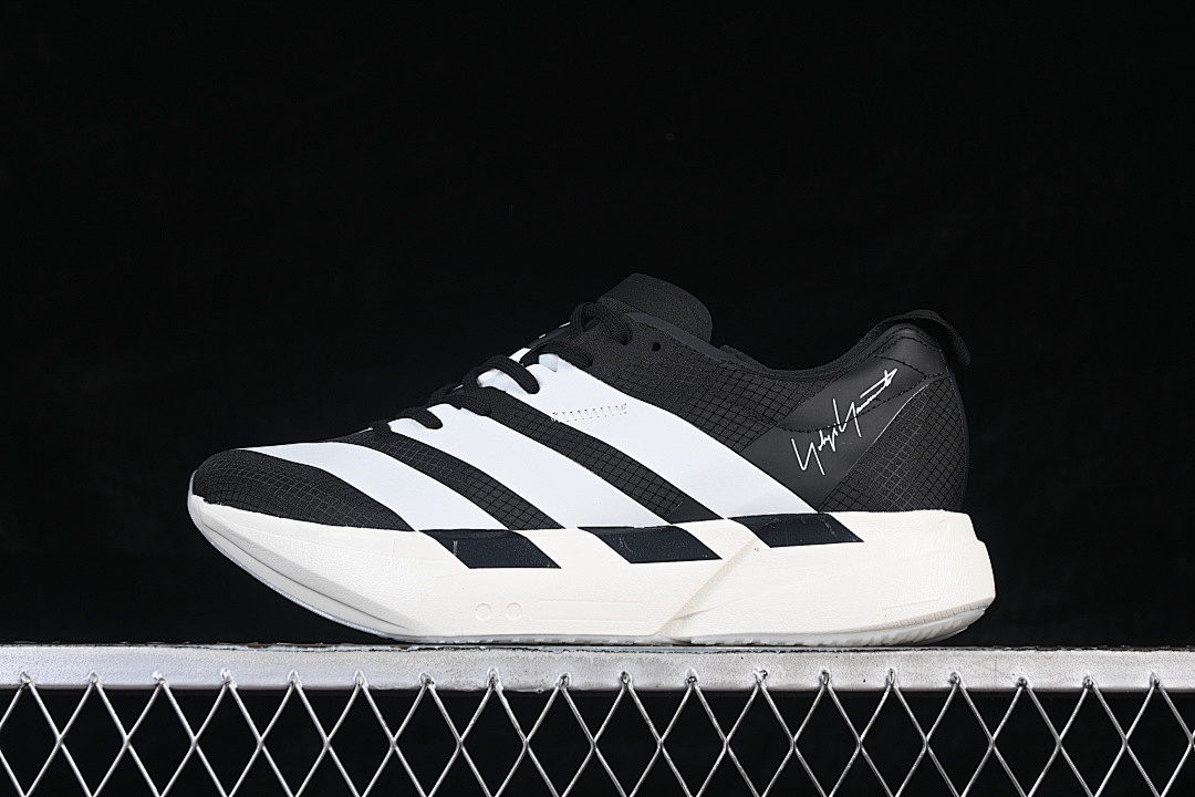 Adidas Adidas Y-3 ADIOS PRO 4 BLACK/WHITE · KI6877, photo 1