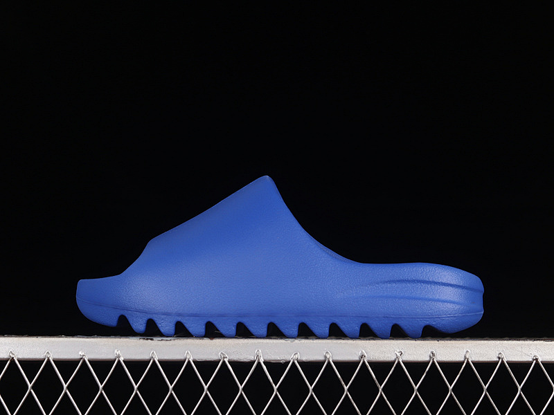 Adidas Adidas KANYE WEST X YEEZY SLIDE AZURE/AZURE/AZURE · ID4133, photo 1