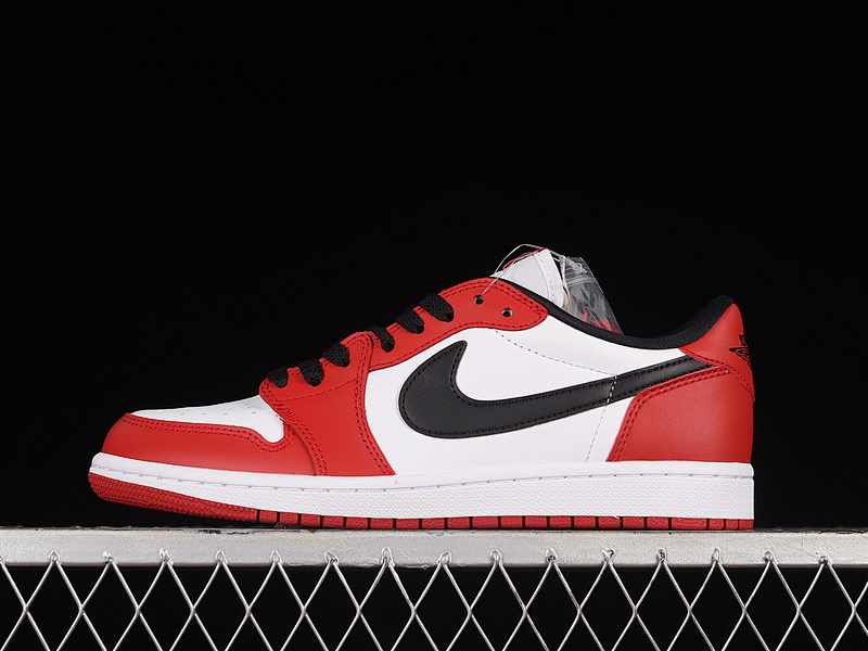 Jordan AIR Jordan 1 RETRO LOW OG CHICAGO VARSITY RED/BLACK-WHITE · 705329-600, photo 1