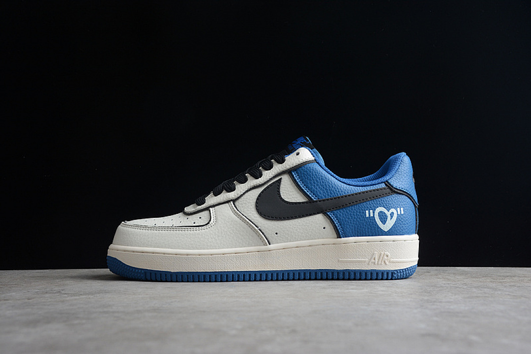 Nike [AL2236-300]-[AIR FORCE 1 LOW DAREDEVIL WHITE/ROYAL BLUE/BLACK]-[WOMAN:36-39]-[MAN:40-45], photo 1