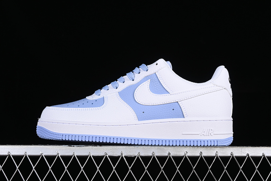 Nike [CW2288-111]-[AIR FORCE 1 07 LOW WHITE/BLUE/BLACK]-[WOMAN:36-39]-[MAN:40-45], photo 1