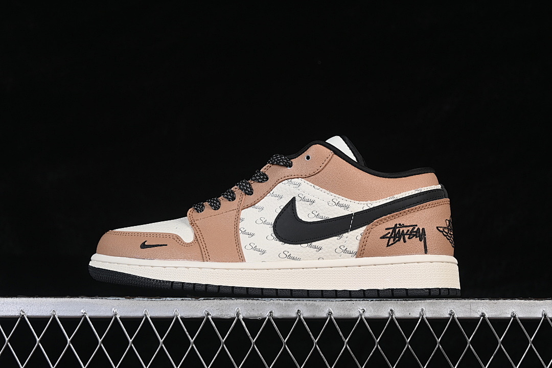 Jordan [LL8888-003]-[AIR JORDAN 1 LOW WHITE/BROWN/BLACK]-[WOMAN:36-39]-[MAN:40-45], photo 1