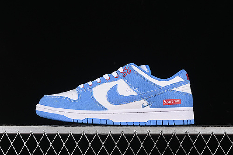Supreme Nike SB DUNK LOW SUPREME WHITE/BLUE · KK1888-015, photo 1