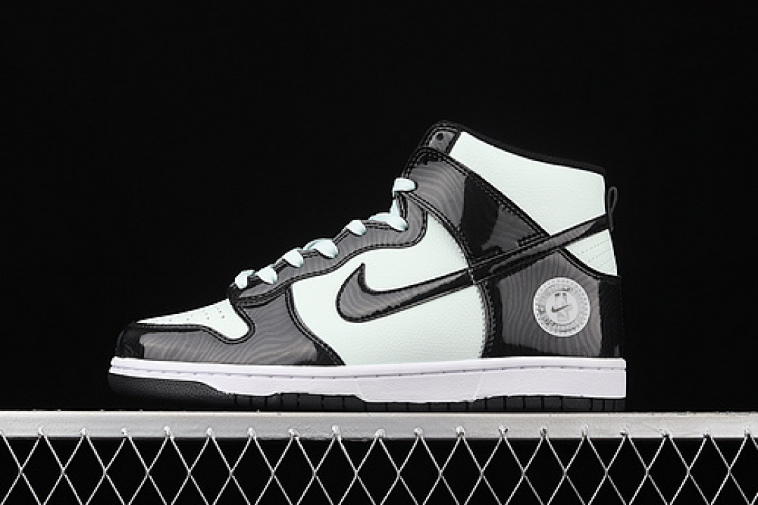 Nike DUNK HIGH SE ALL STAR 2021 BARELY GREEN/BLACK/WHITE · DD1398-300, photo 1
