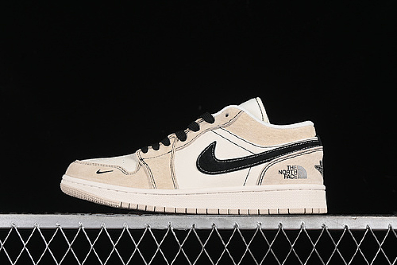 Jordan AIR Jordan 1 LOW WHITE/BLACK/BEIGE · SJ9950-028, photo 1