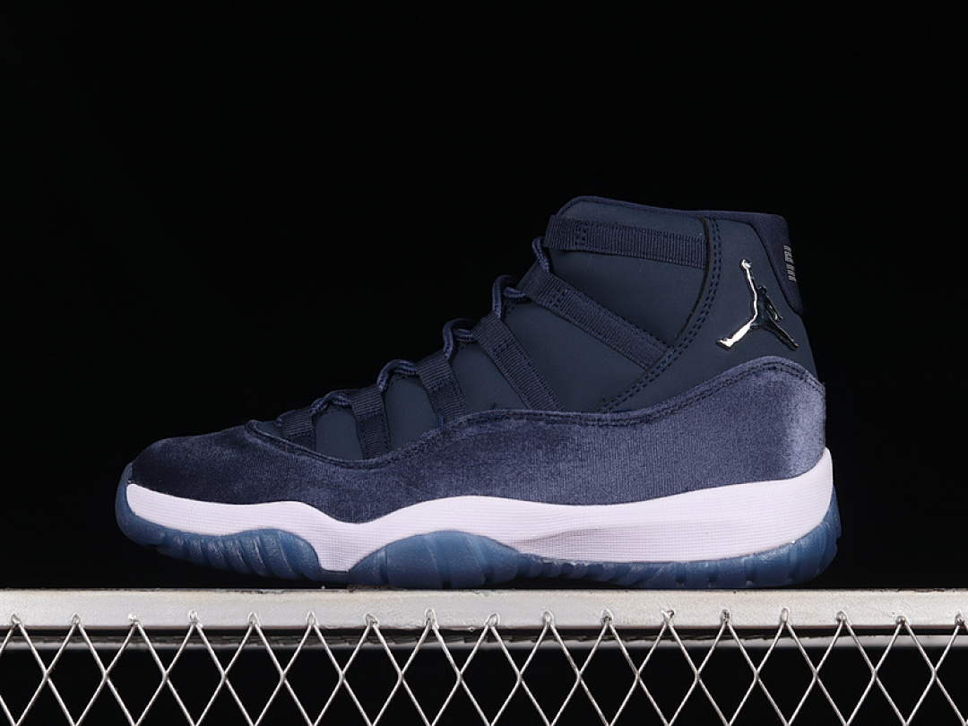 Jordan [AR0715-441]-[AIR JORDAN 11 RETRO NAVY VELVET MIDNIGHT NAVY/METALLIC SILVER/WHITE], photo 1
