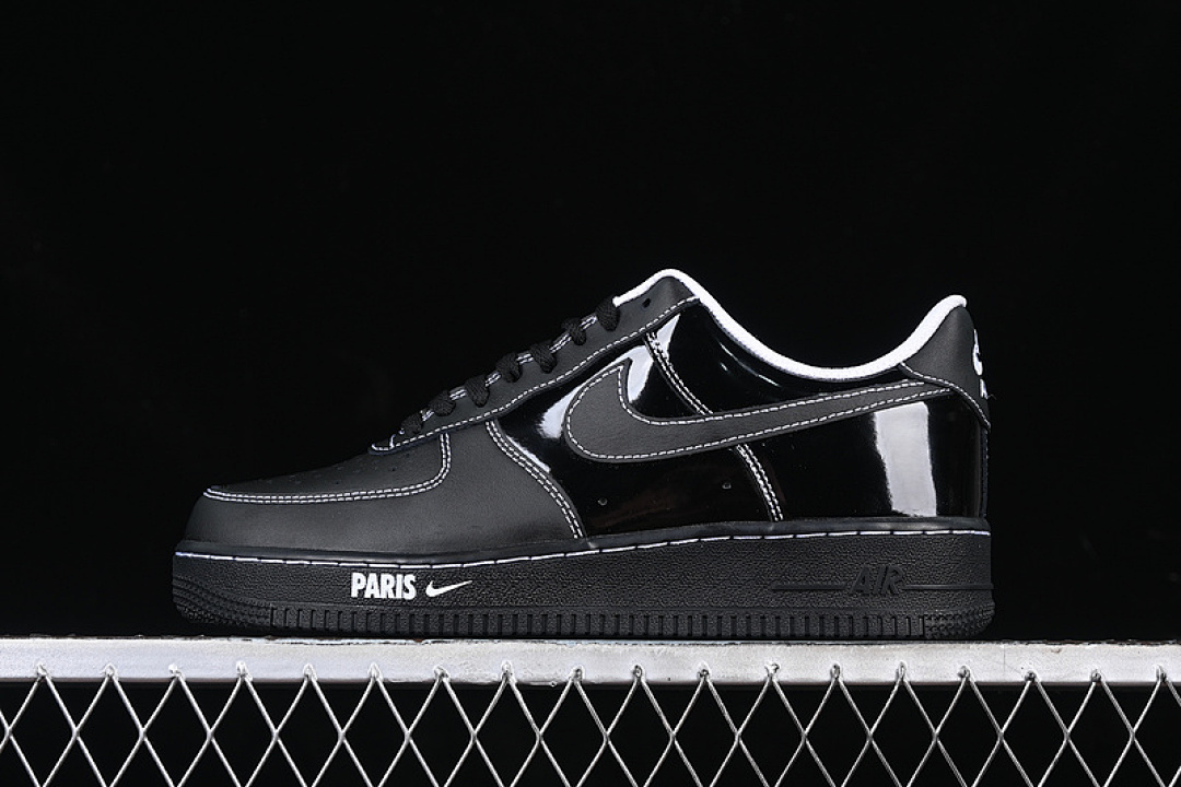 Nike [HF4084-001]-[AIR FORCE 1 07 LOW PARIS PATENT BLACK/WHITE]-[WOMAN:36-39]-[MAN:40-45], photo 1
