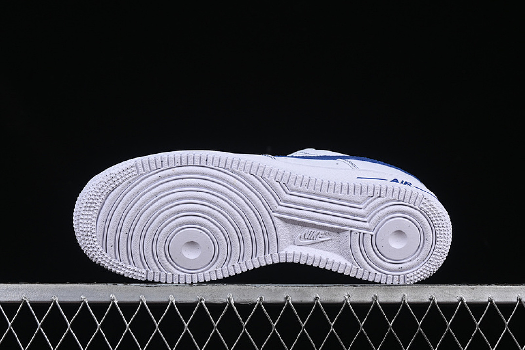 Nike [HQ2037-100]-[AIR FORCE 1 07 LOW WHITE/DEEP ROYAL BLUE]-[WOMAN:36-39]-[MAN:40-45] - Image 15