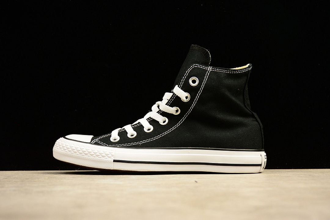 Converse [101010]-[CONVERSE CHUCK TAYLOR ALL STAR CANVAS HIGH BLACK CLASSIC]-[UNISEX:35-44]-[OG00098], photo 1
