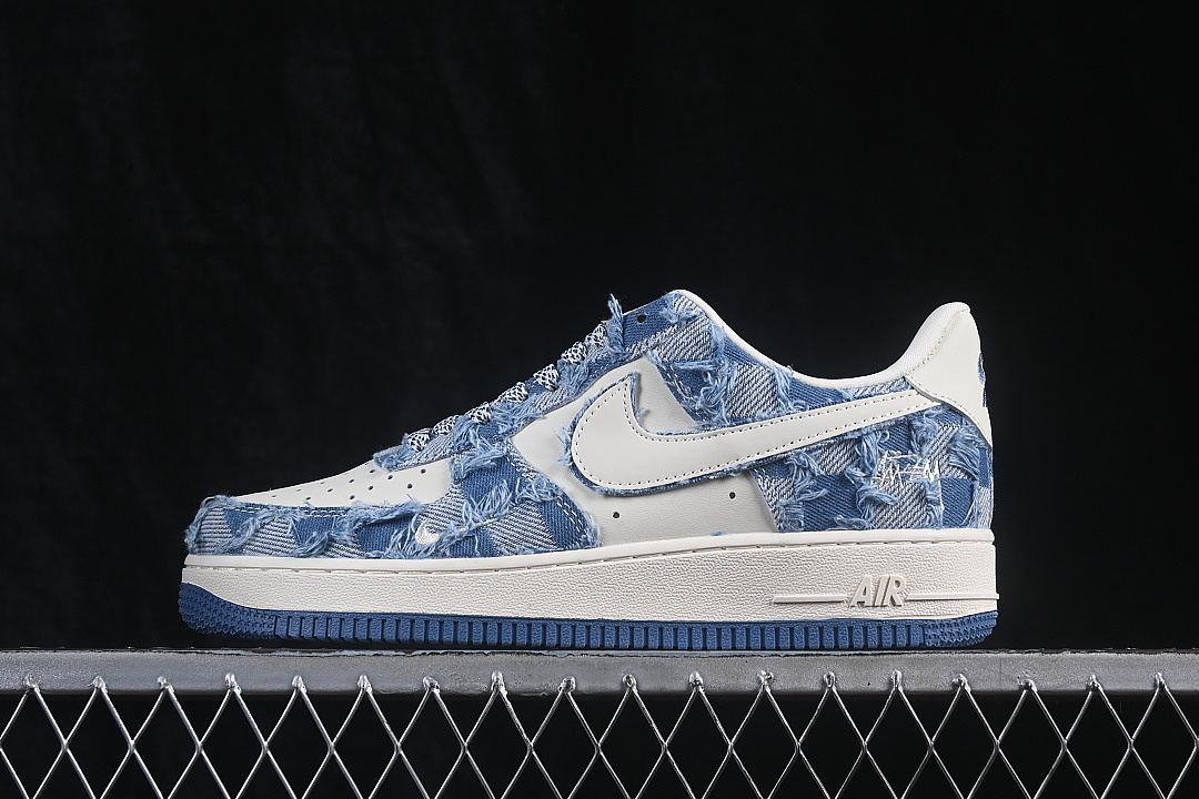 Nike [JL8888-002]-[AIR FORCE 1 07 LOW CASUAL SNEAKERS NAVY BLUE/WHITE]-[WOMAN:36-39]-[MAN:40-45], photo 1