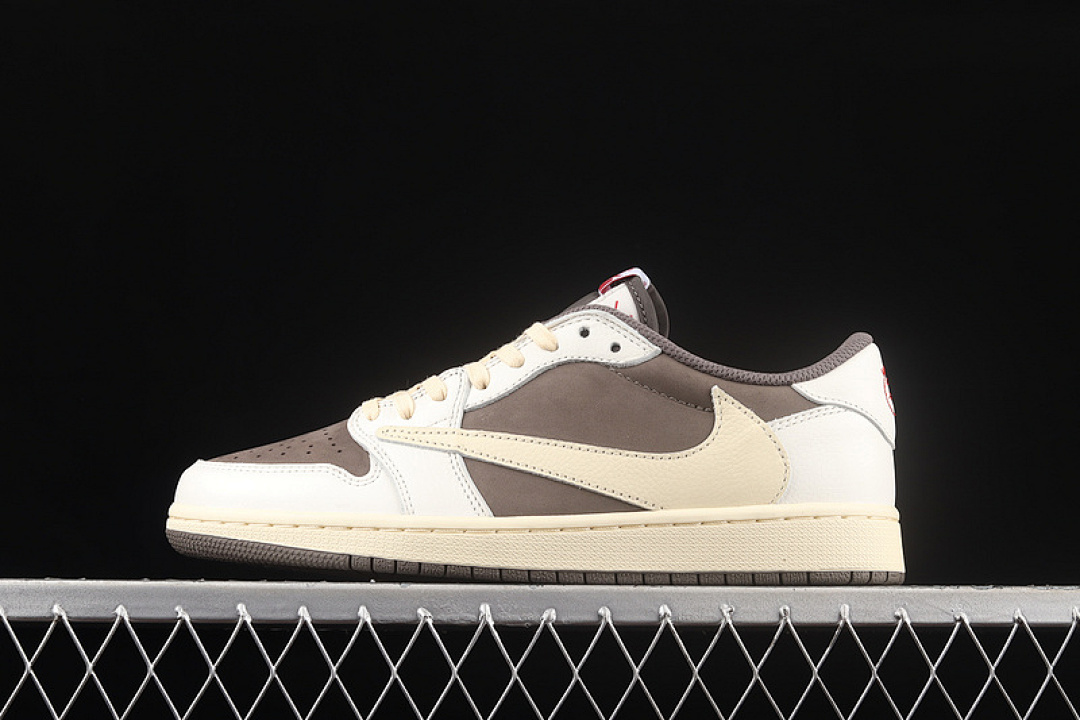Jordan TRAVIS SCOTT X AIR Jordan 1 LOW OG REVERSE MOCHA · DM7866-162, photo 1