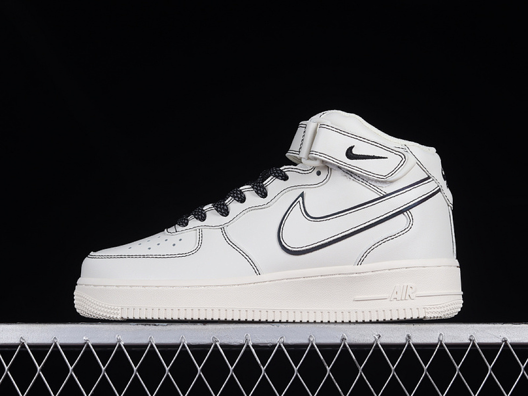 Nike Nike AIR FORCE 1 MID 07 WHITE/WHITE/BLACK · BY6899-693, photo 1