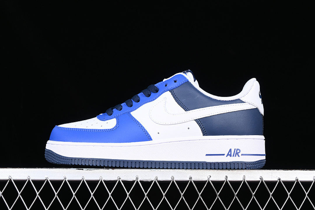 Nike Nike AIR FORCE 1 07 LOW WHITE/BLUE/BLACK · FQ8825-100, photo 1