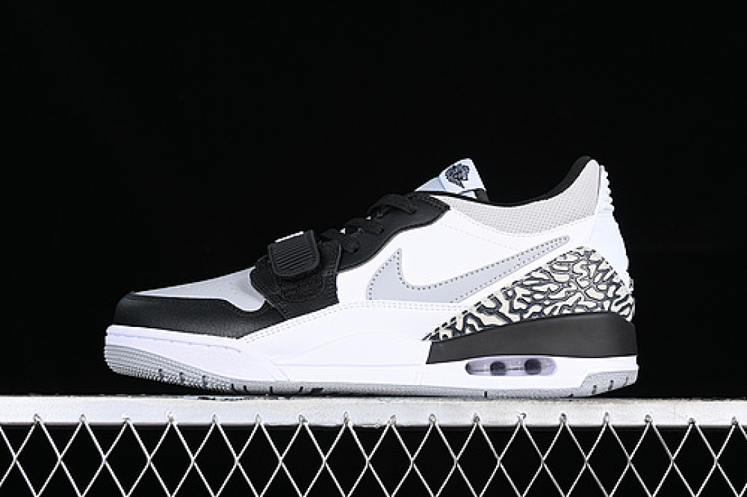 Jordan AIR Jordan LEGACY AJ312 WHITE/BLACK/GREY · CD7069-105, photo 1
