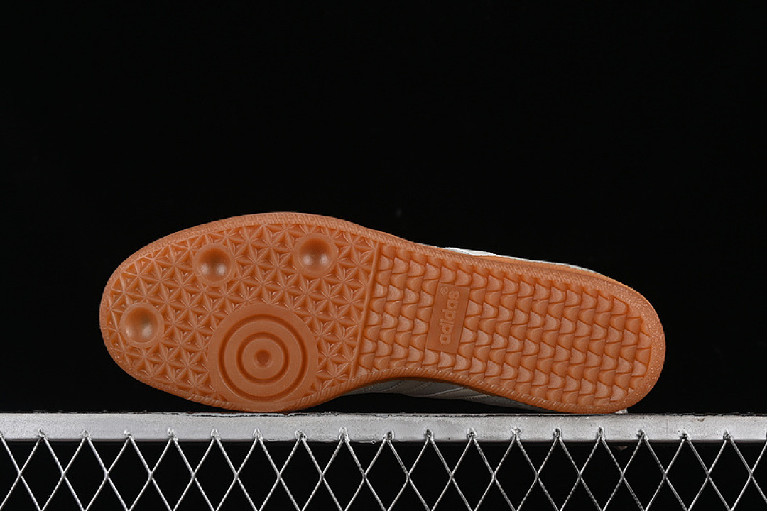 Adidas [IE7013]-[SAMBA VEGAN ALUMINIUM/CHALK WHITE/WONDER BEIGE]-[WOMAN:36-39]-[MAN:40-45] - Image 15