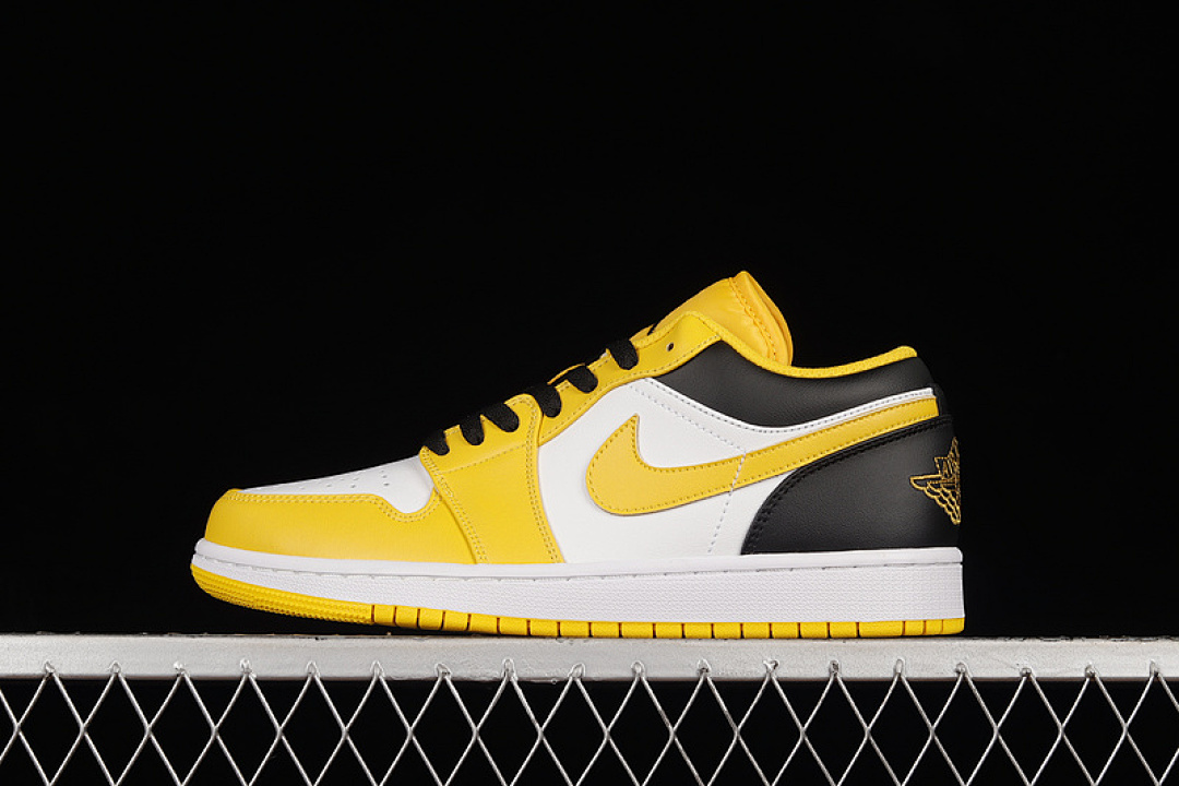 Jordan [553560-701]-[AIR JORDAN 1 LOW GS UNIVERSITY GOLD/WHITE-BLACK]-[WOMAN:36-39]-[MAN:40-46], photo 1