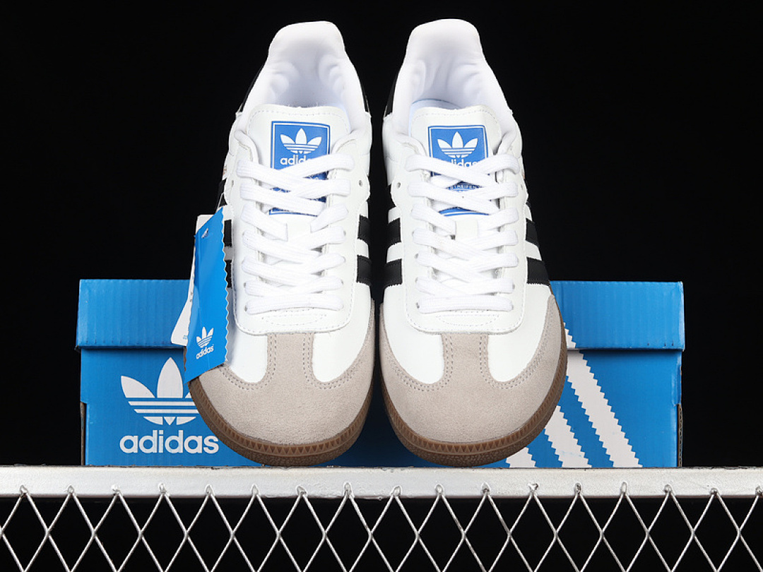 Adidas [B75806]-[SAMBA OG SNEAKER CLOUD WHITE/CORE BLACK/GUM]-[WOMAN:36-39]-[MAN:40-45] - Image 12
