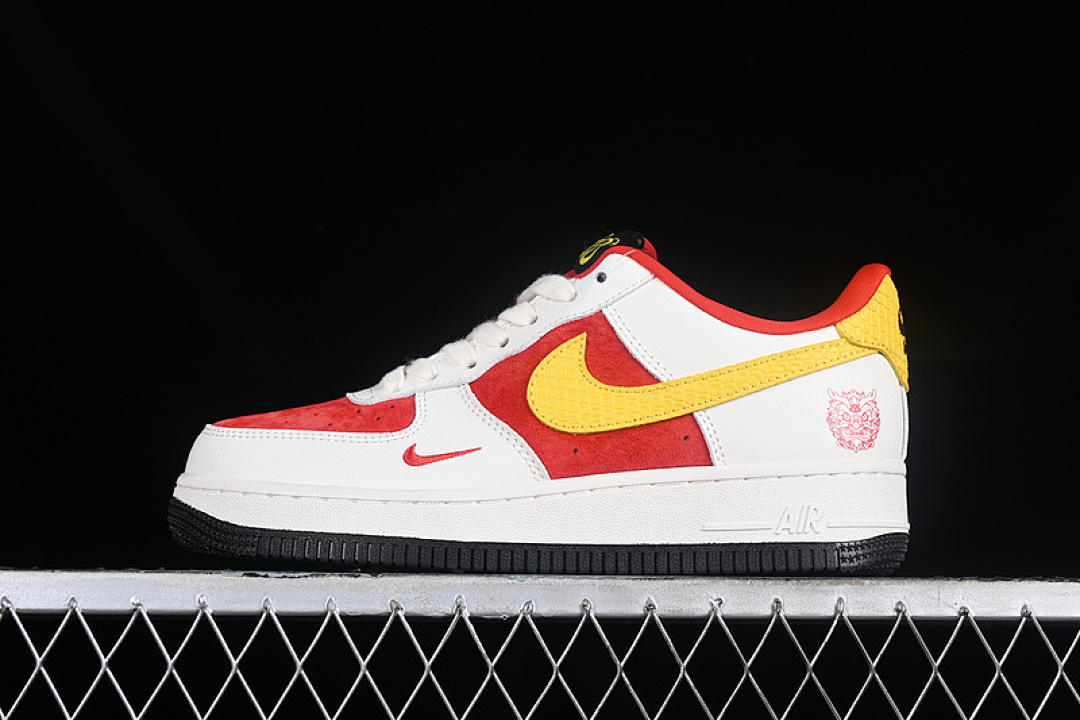 Nike [LX1988-001]-[AIR FORCE 1 07 LOW WHITE/RED/YELLOW]-[WOMAN:36-39]-[MAN:40-45], photo 1