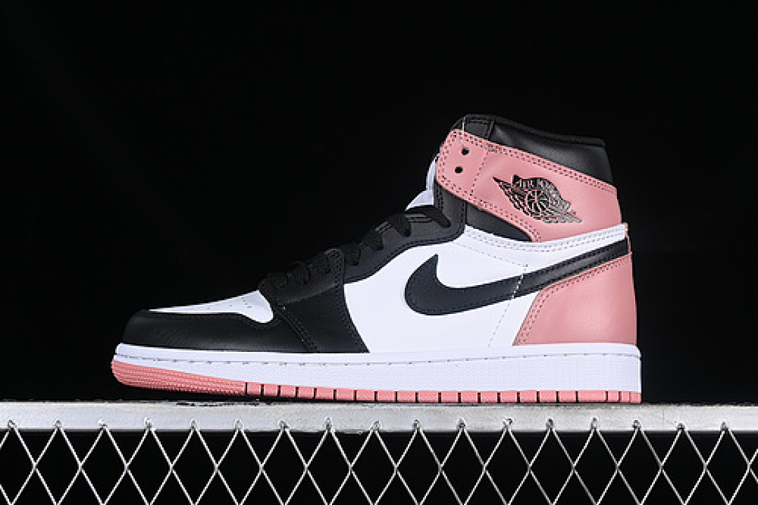 Jordan [861428-101]-[AIR JORDAN 1 RETRO HIGH NRG WHITE/RUST PINK-BLACK]-[WOMAN:36-39]-[MAN:40-47.5], photo 1