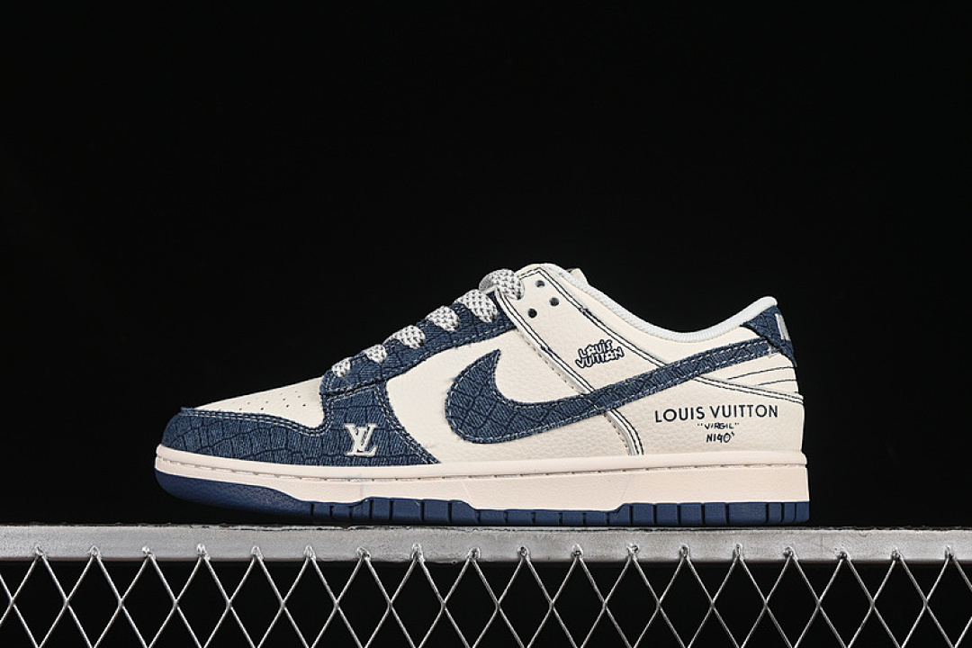Louis Vuitton Nike SB DUNK LOW LV WHITE/GREY/BLUE · FC1688-221, photo 1