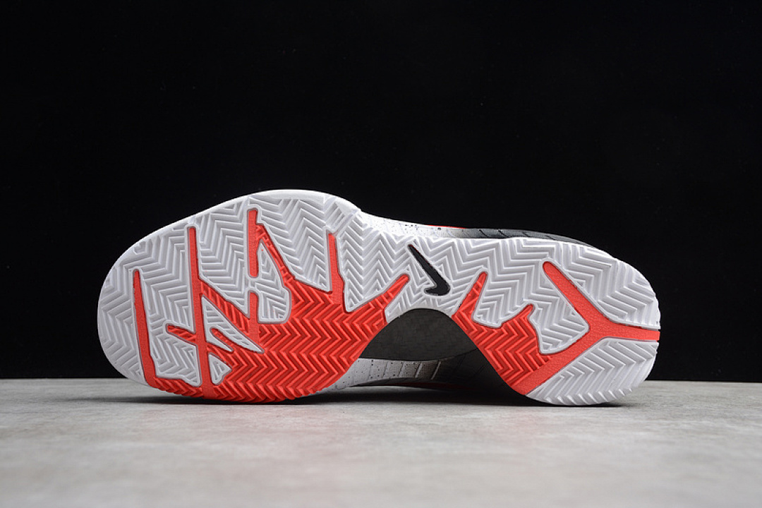 Nike [AV6339-106]-[ZOOM KOBE 4 PROTRO UNDEFEATED PE WHITE/RED-BLACK]-[MAN:40-46] - Image 13