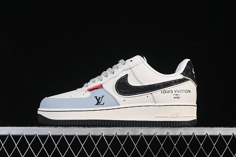 Nike Nike AIR FORCE 1 07 LOW CASUAL SHOES BLUE/WHITE/BLACK · DD1982-320, photo 1