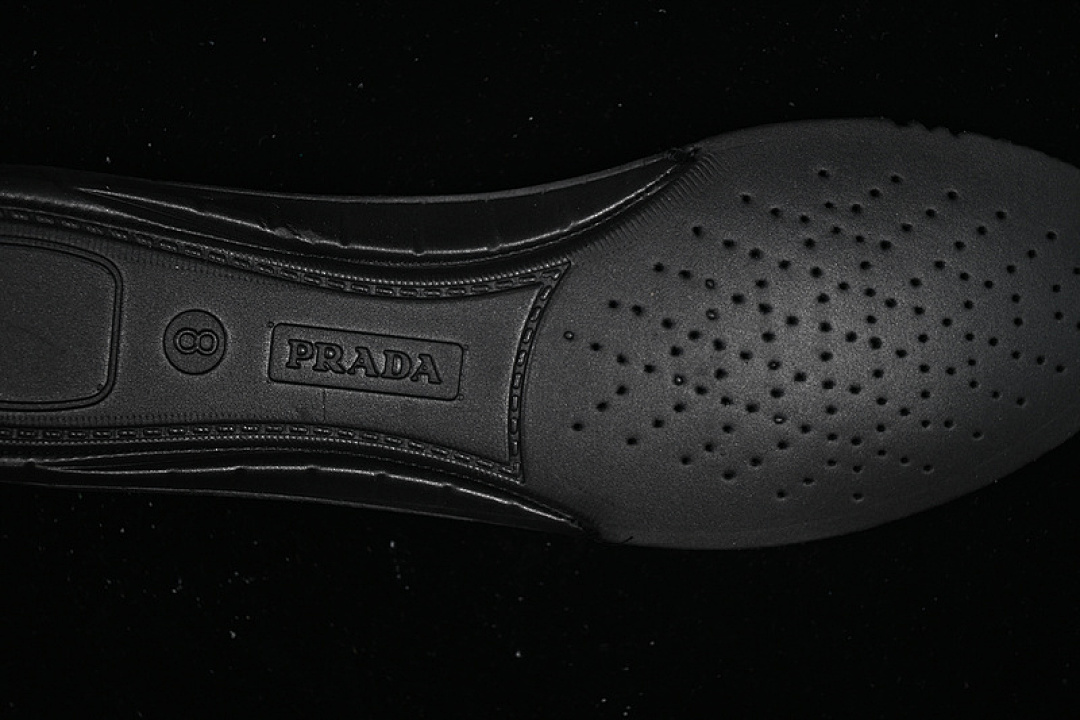 Prada [2EG293]-[PRADA CLOUDBUST AIR THUNDER BLACK/BLUE]-[MAN:40-46] - Image 4