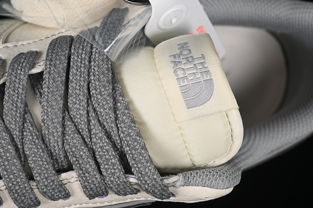 Nike [HH7518-052]-[AIR FORCE 1 07 LOW CDG WHITE/GREY]-[WOMAN:36-39]-[MAN:40-45] - Image 9