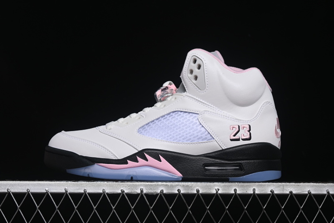 Jordan AIR Jordan 5 RETRO 35TH ANNIVERSARY WHITE/PINK/GREY · HQ7978-102, photo 1