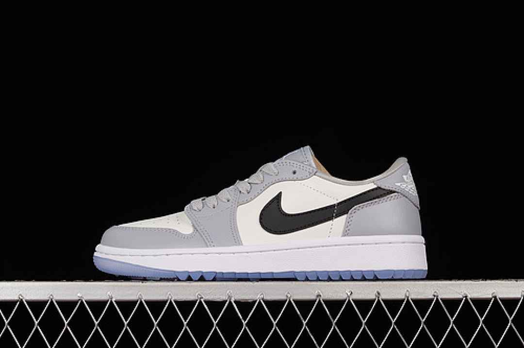 Jordan Jordan DD9315-002]-[AIR 1 LOW GOLF WOLF GREY/PHOTON DUST/WHITE/BLACK]-[WOMAN:36-39]-[MAN:40-46], photo 1