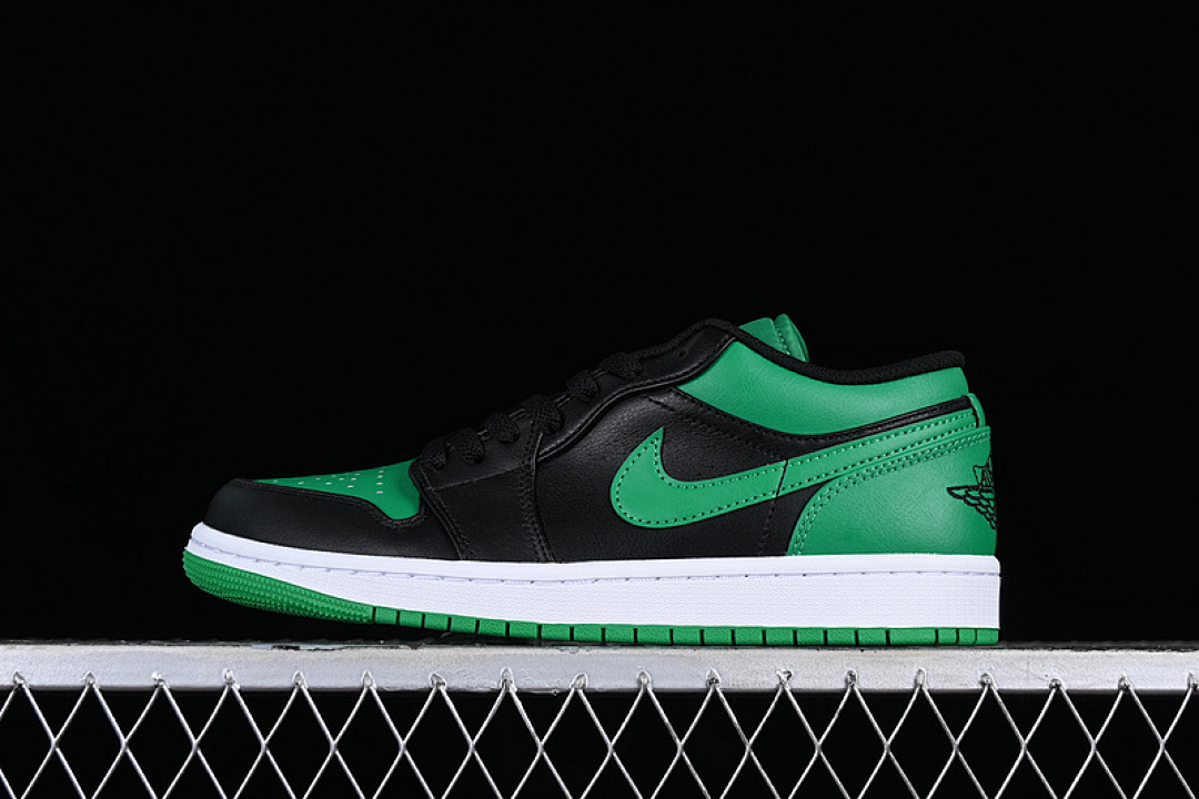 Jordan [553558-065]-[AIR JORDAN 1 LOW BLACK/BLACK/LUCKY GREEN/WHITE]-[WOMAN:35.5-39]-[MAN:40-46], photo 1