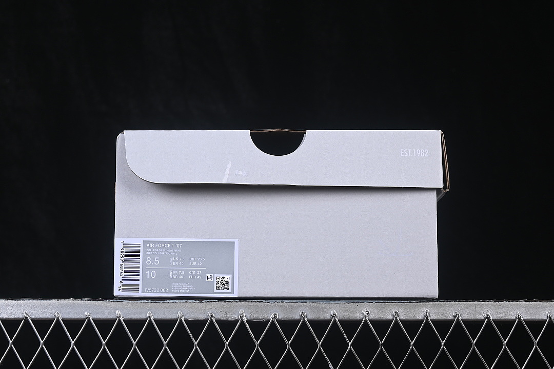 Nike [IV5732-002]-[AIR FORCE 1 07 LOW CASUAL SNEAKERS LIGHT PURPLE/PURPLE]-[WOMAN:36-39]-[MAN:40-45] - Image 11